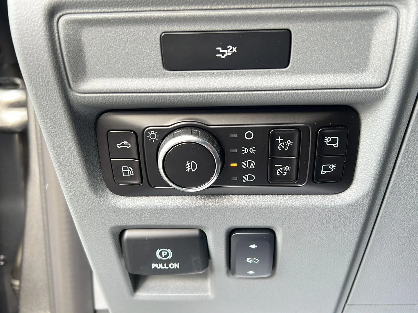 Used 2026 Carbonized Gray Ford XLT image 6