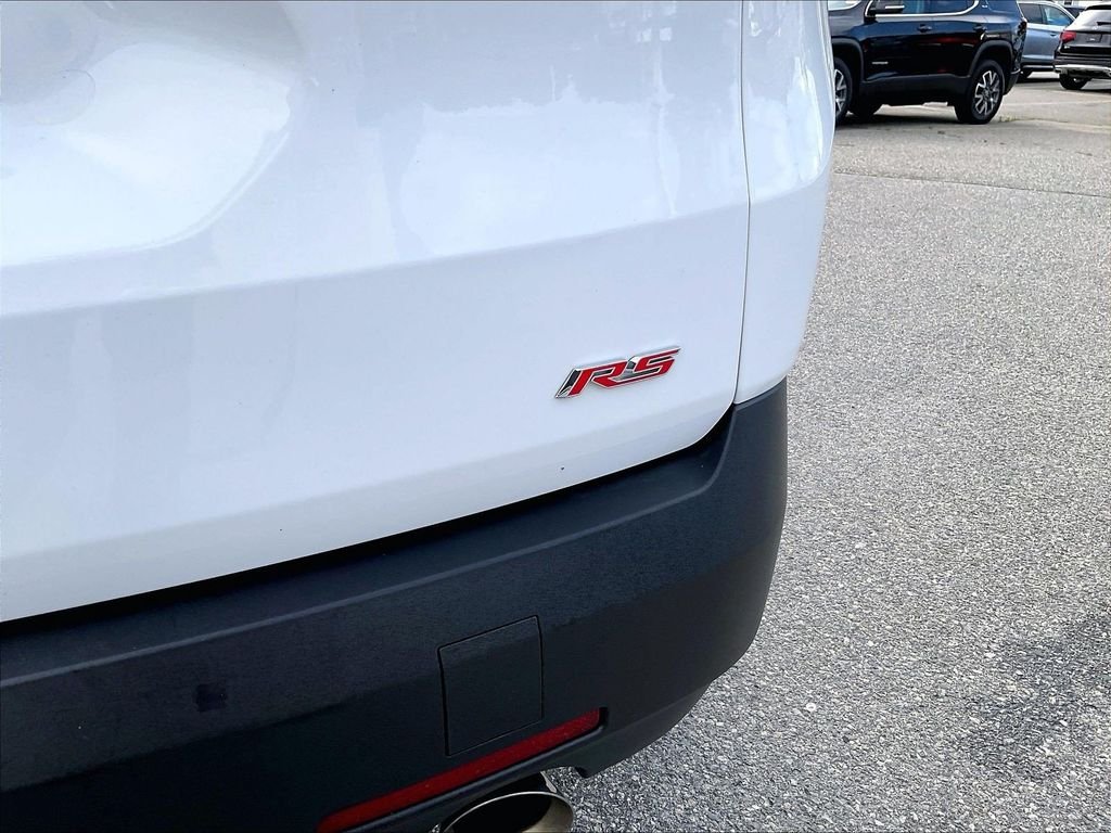 Used 2023 White Chevrolet RS image 29