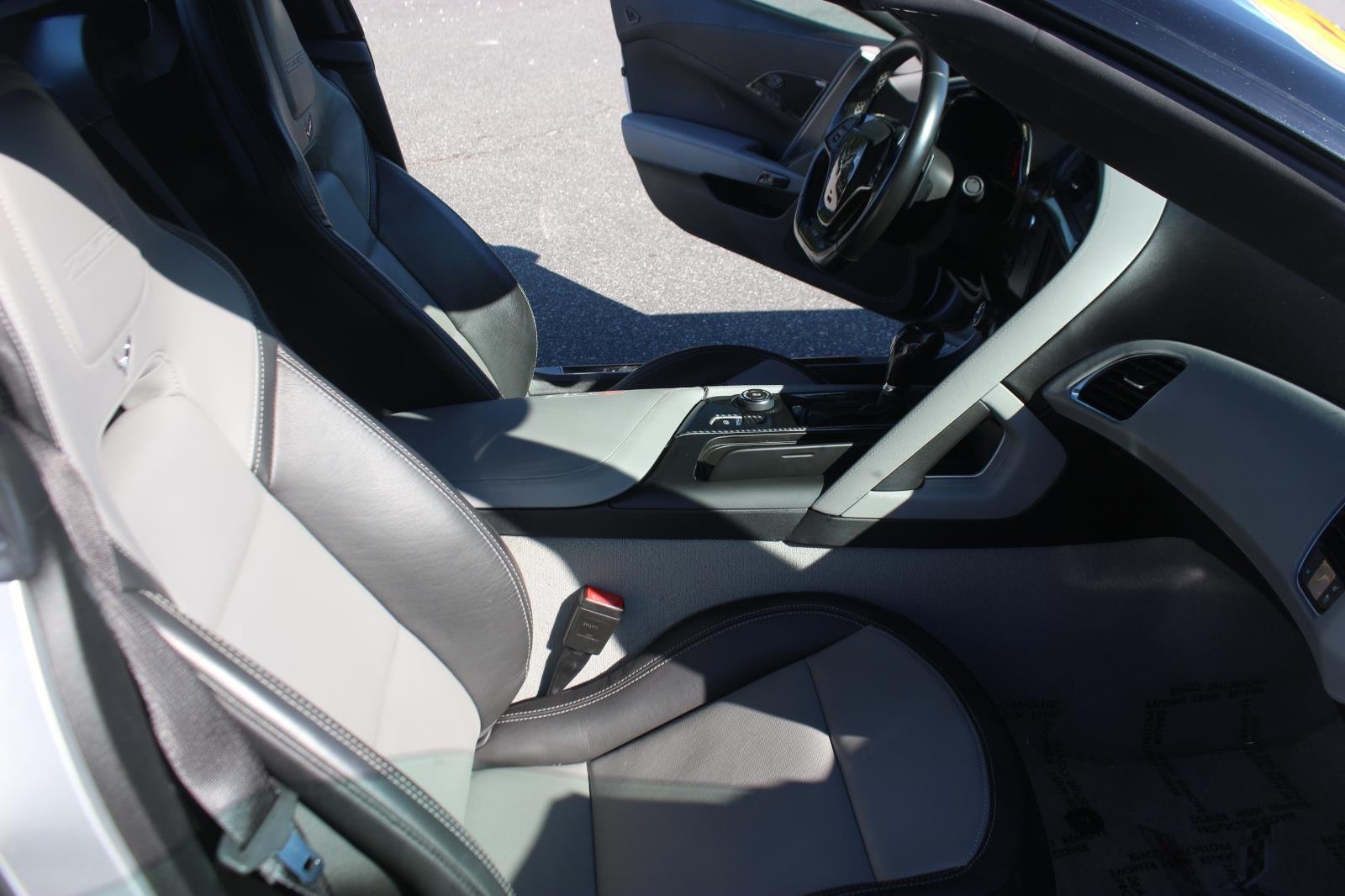 Used 2019 BLADE SILVER METALLIC Chevrolet Z06 2LZ image 35