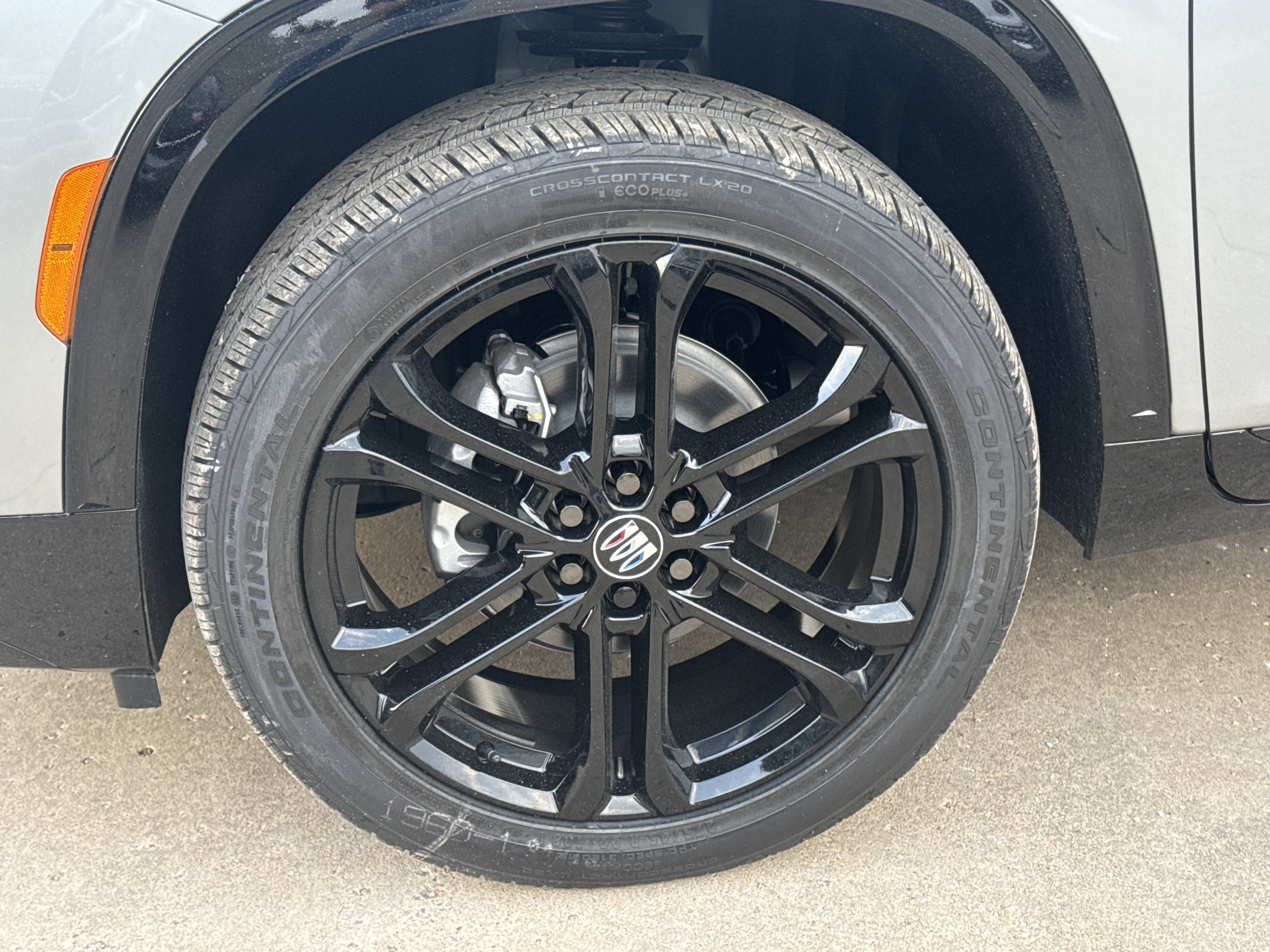 2026 Buick Enclave Sport Touring - Photo 16