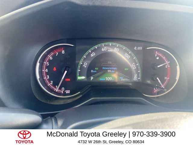 Certified Used 2025  Toyota XLE image 40
