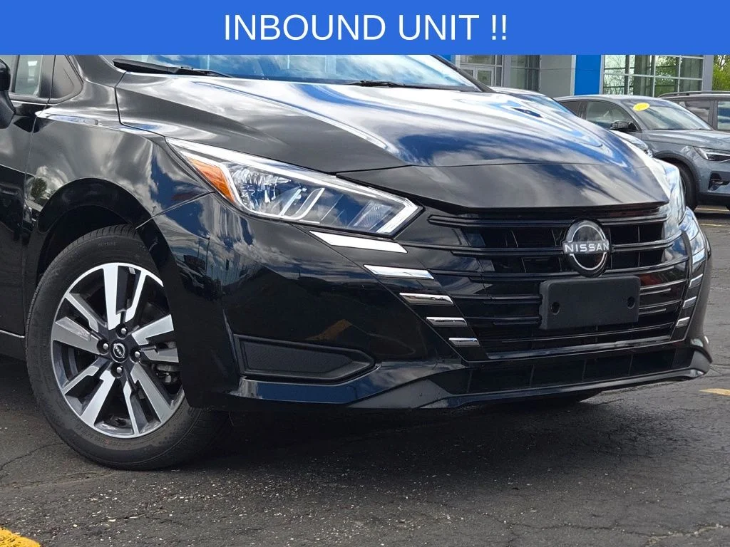Used 2023 Black Nissan 1.6 SV image 2