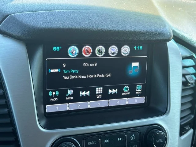 Used 2019 Black GMC SLT image 39