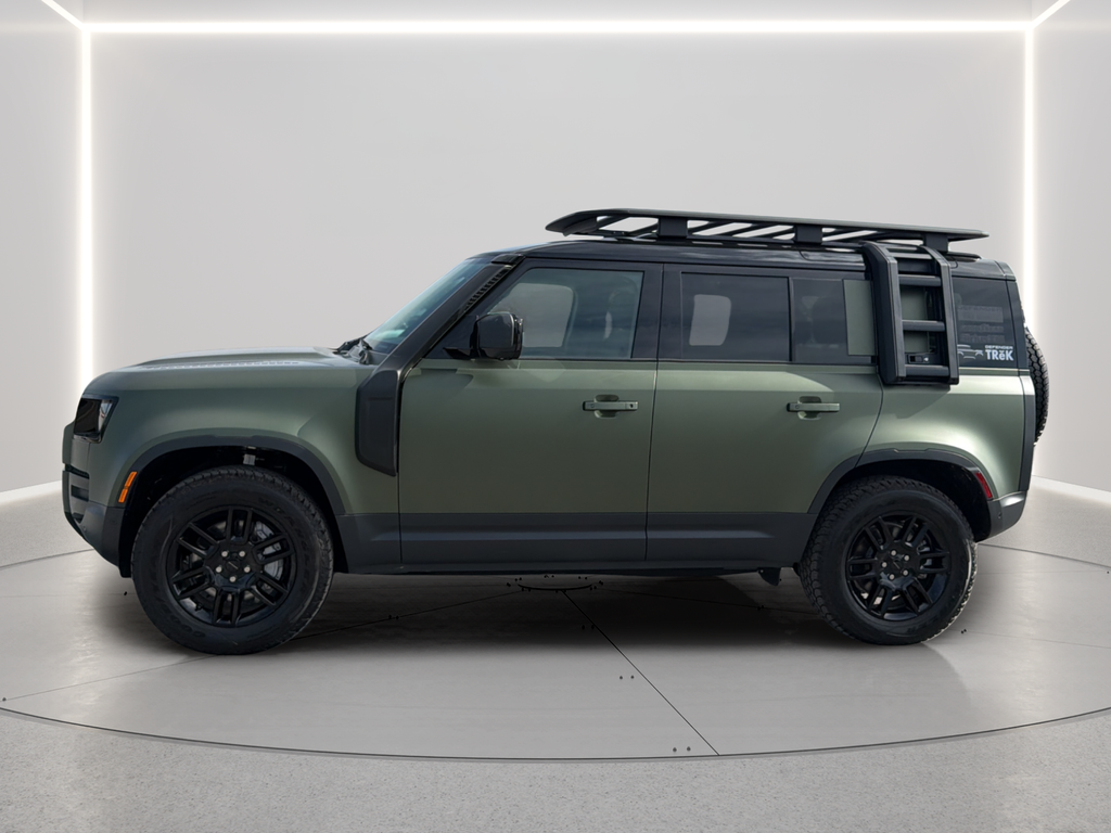 New 2026 Woolstone Green Land Rover S image 13
