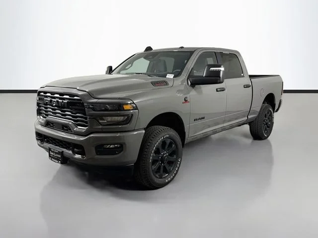 Used 2025 White Ram Big Horn image 3