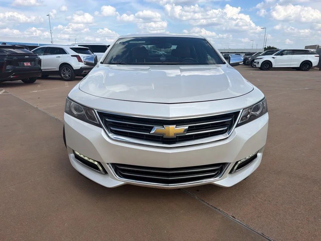 Used 2014 White Chevrolet LTZ image 5