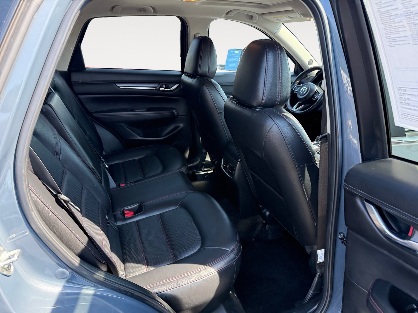 Used 2025 Gray Metallic Mazda 2.5 S Carbon Edition image 18