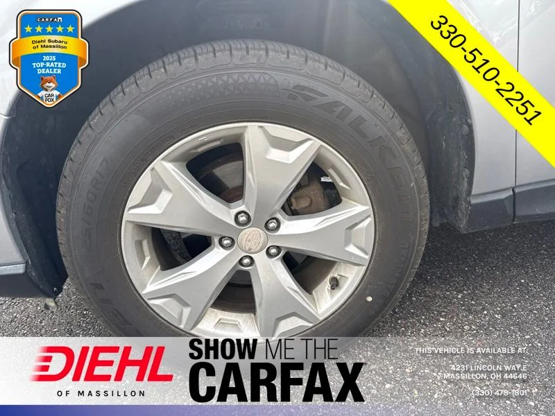 Used 2015 Silver Subaru 2.5i image 9