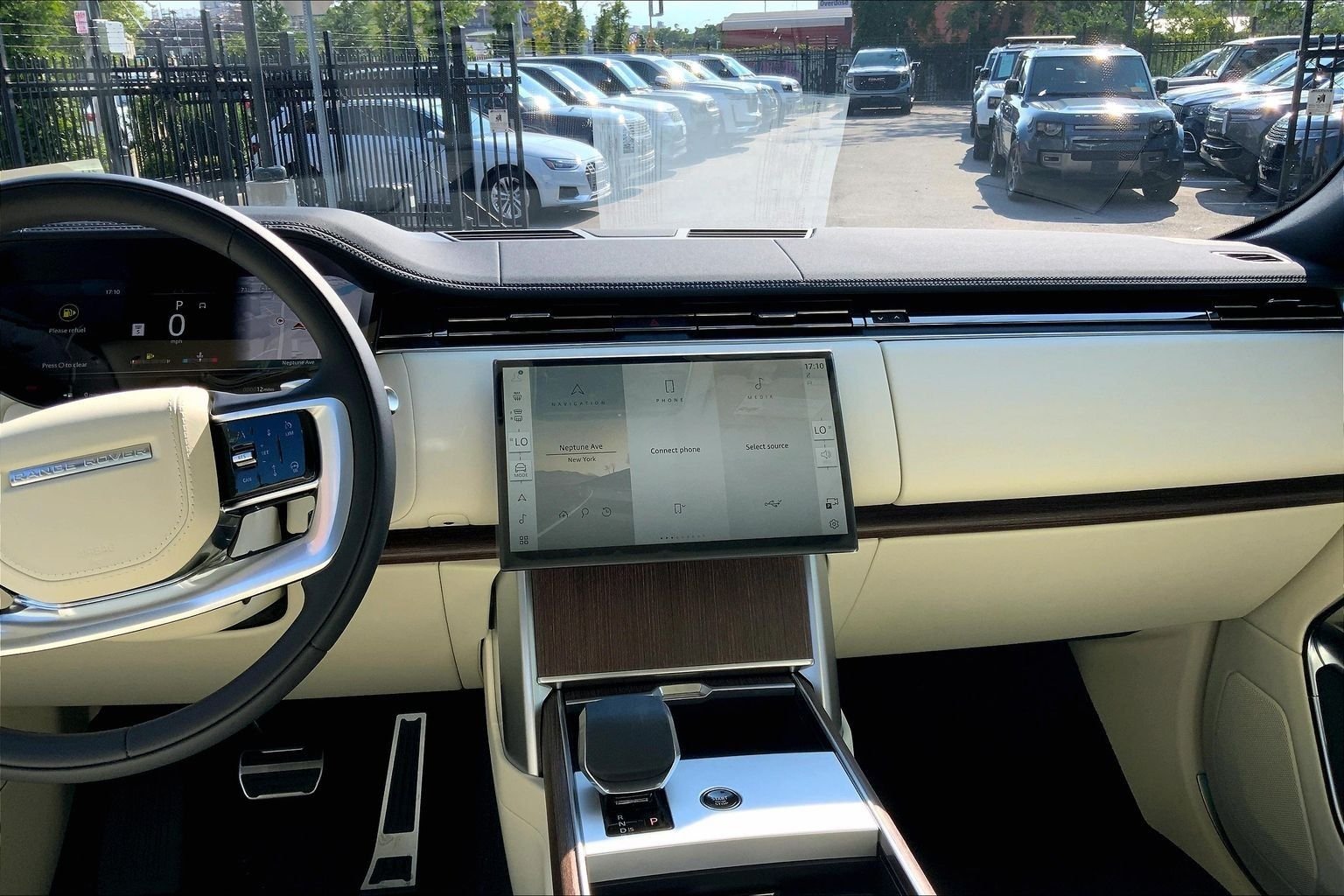 New 2026 Batumi Gold Land Rover SE image 5