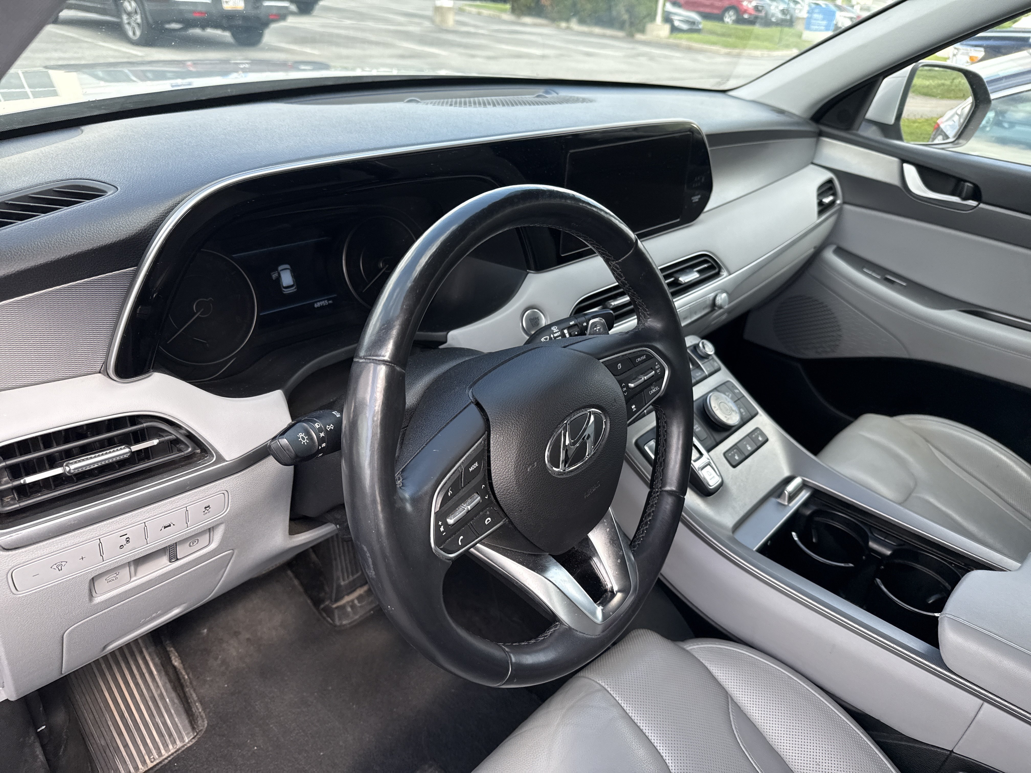Certified Used 2021 Typhoon Silver Hyundai SEL image 9