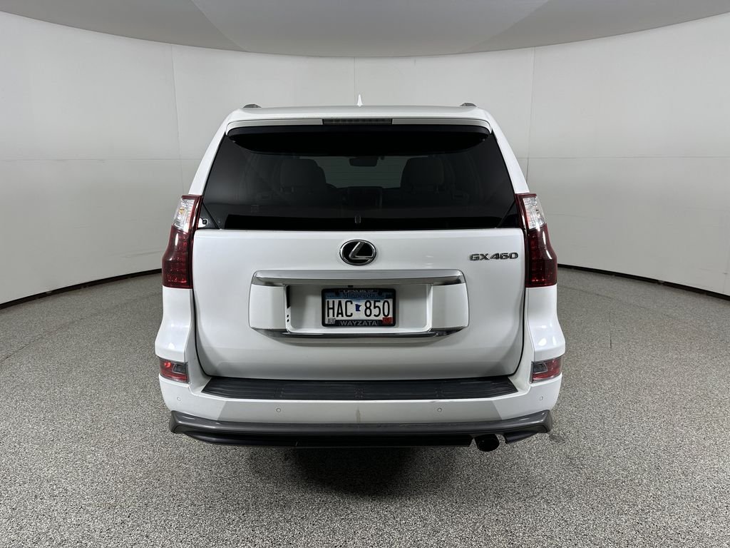 Used 2021 White Lexus 460 image 7