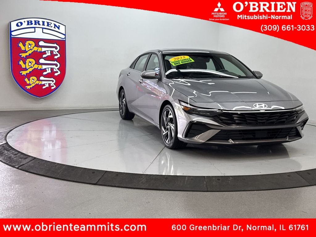 2025 Hyundai Elantra 2.0 SEL Convenience IVT's photo