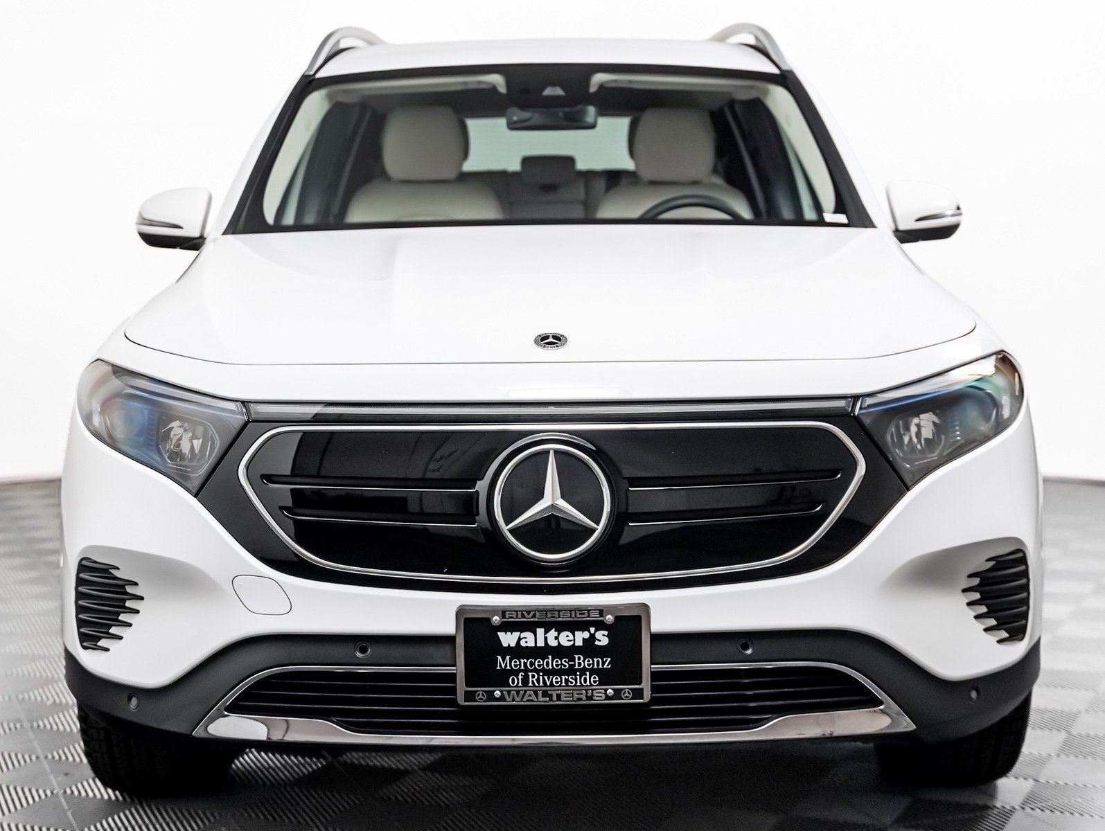 Certified Used 2023 Polar White Mercedes-Benz EQB 300 4MATIC® SUV image 6