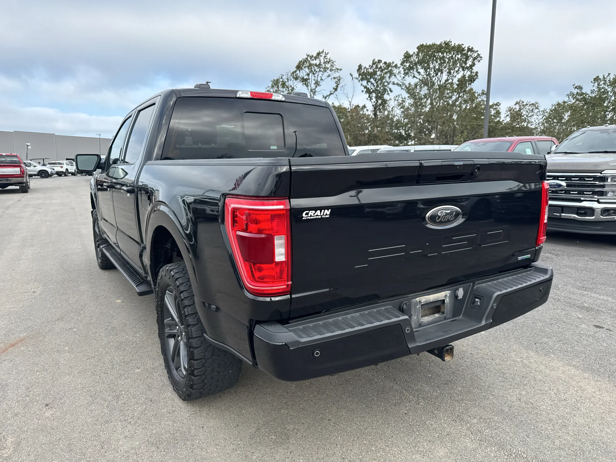 Used 2023 Agate Black Metallic Ford XLT image 8