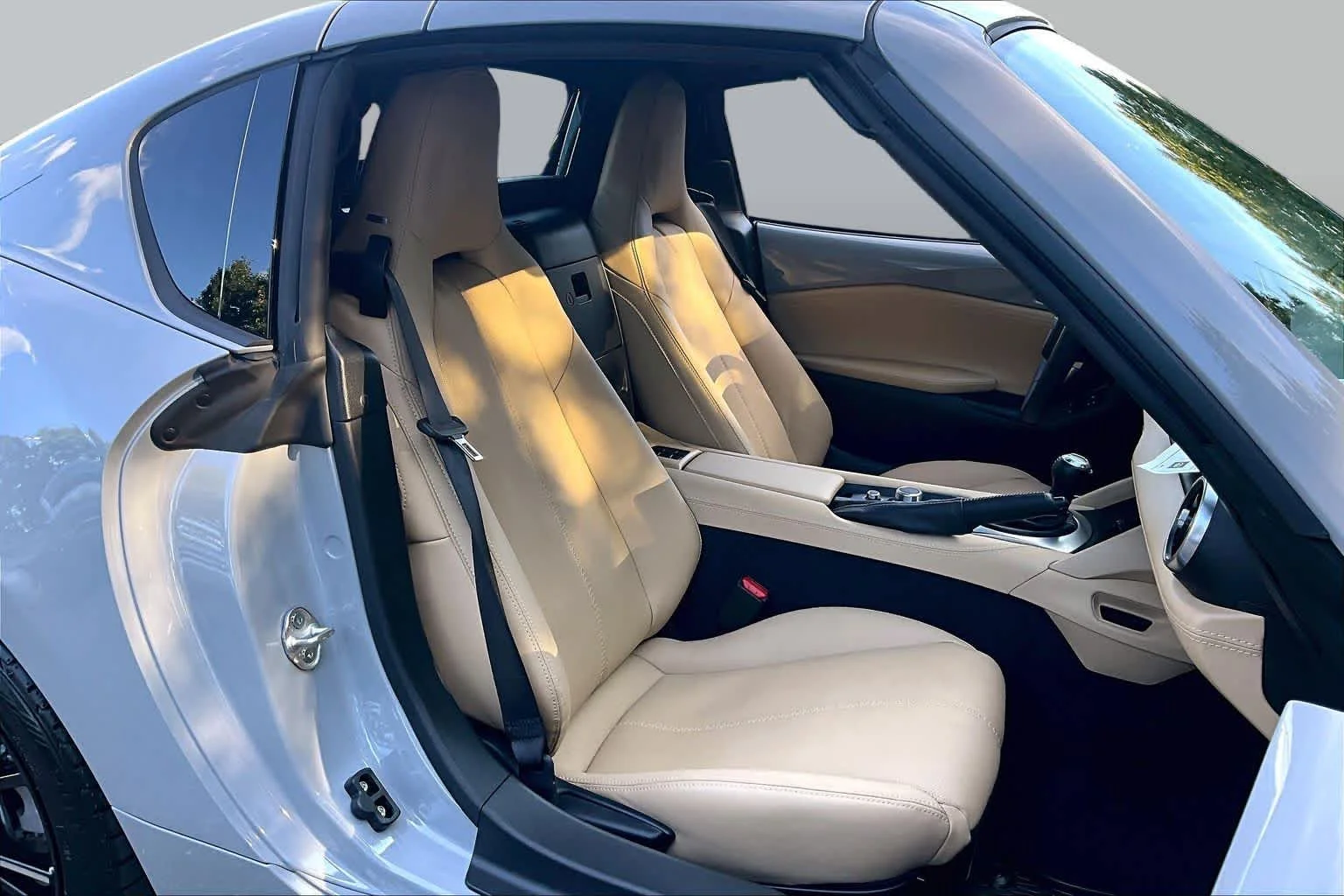 Used 2024 Aero Gray Mazda Grand Touring image 8