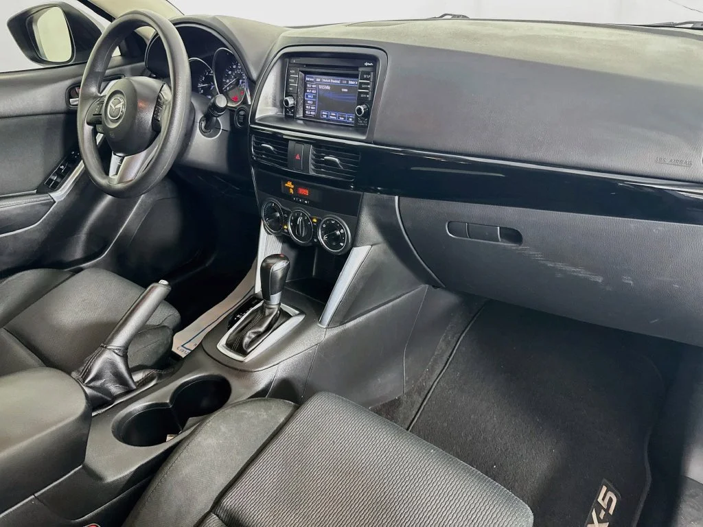 Used 2015 Blue Reflex Mica Mazda Sport image 31