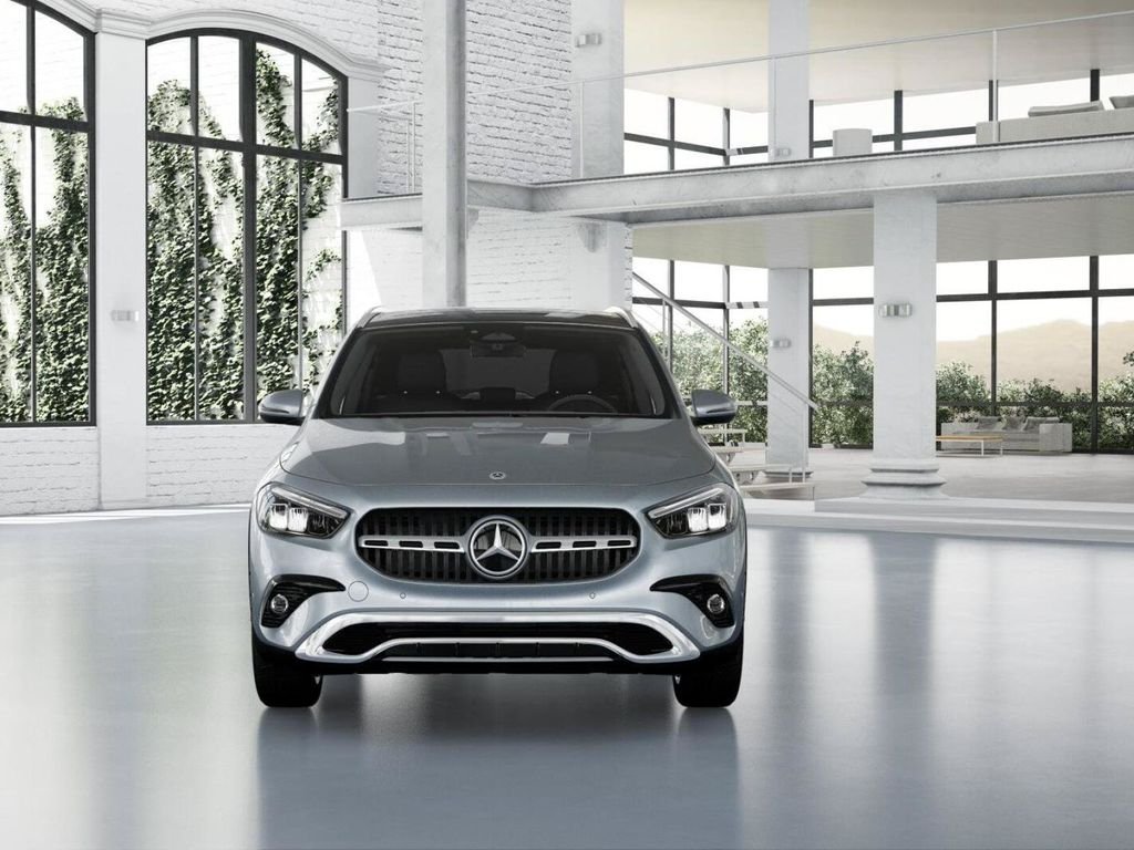 New 2026 Cirrus Silver Metallic Mercedes-Benz GLA 250 image 7