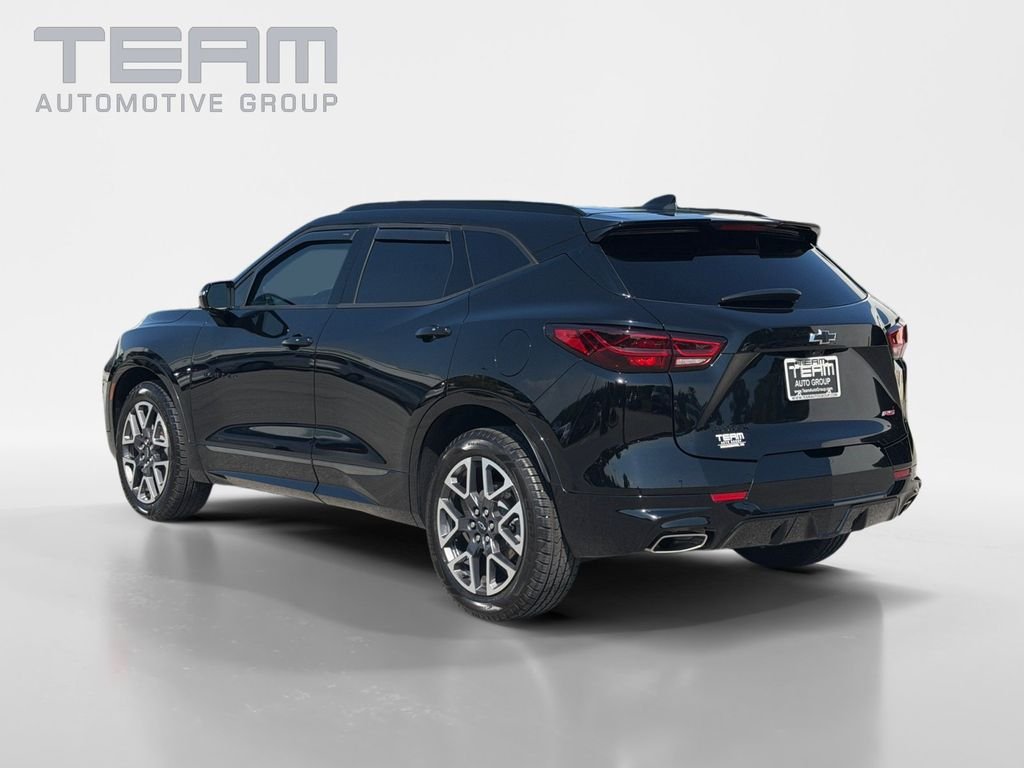 Used 2023 Black Chevrolet RS image 5