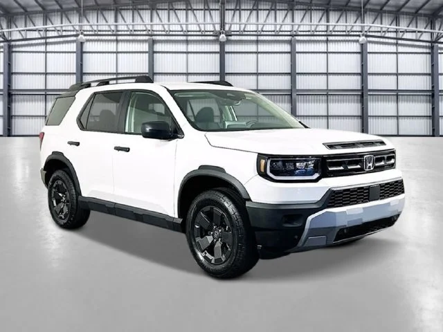 New 2026 Platinum White Pearl Honda RTL Towing image 5
