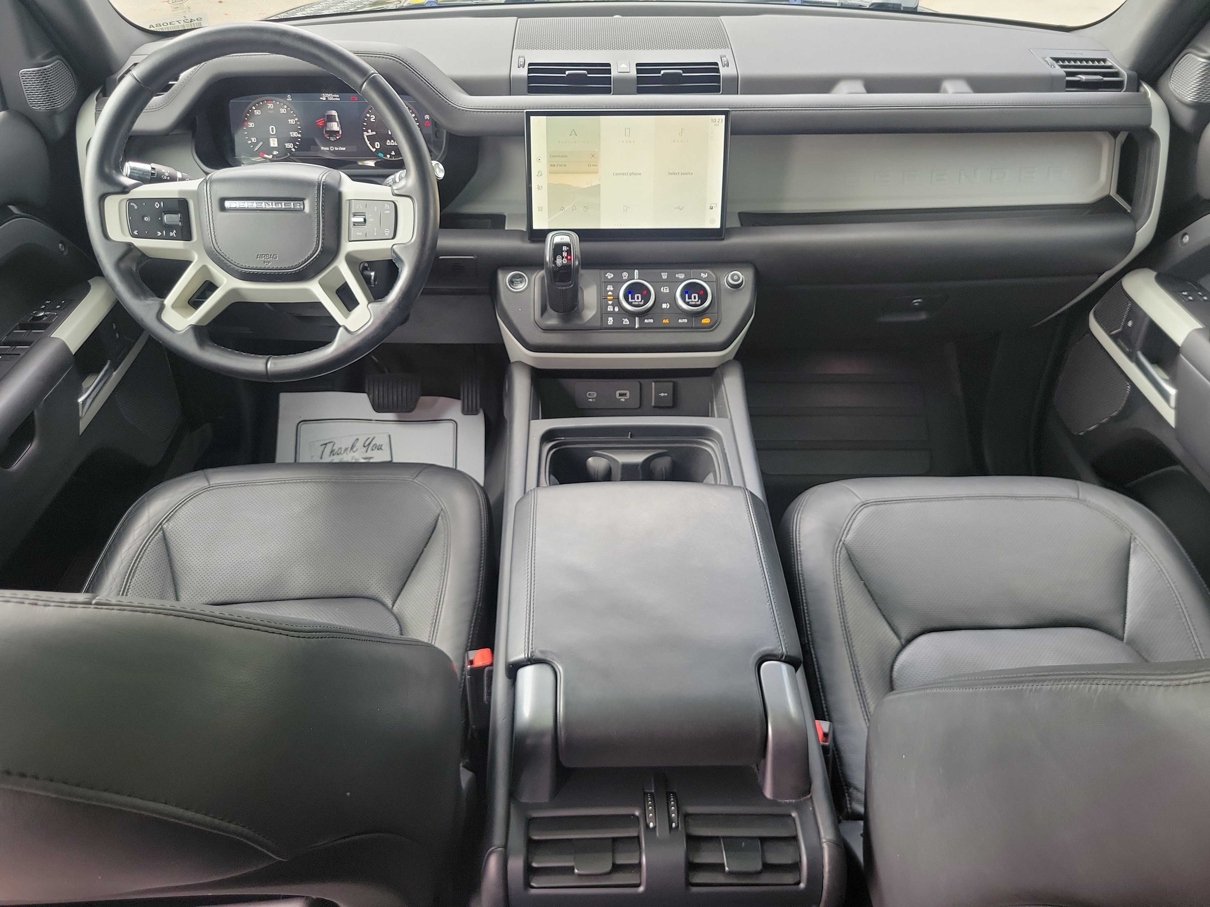 Used 2022 Black Land Rover XS Edition image 13