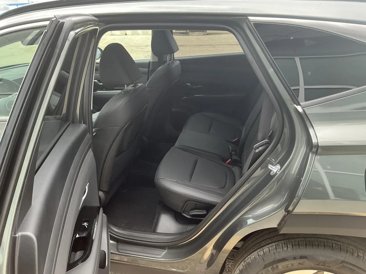 New 2026 Grey Hyundai Preferred image 36
