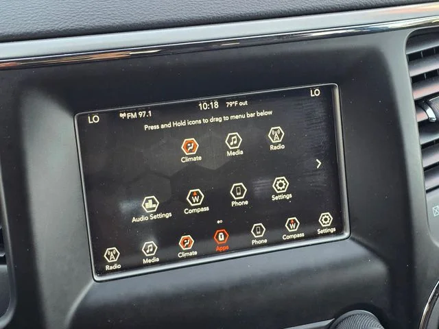 Used 2020 Gray Jeep Laredo E image 27