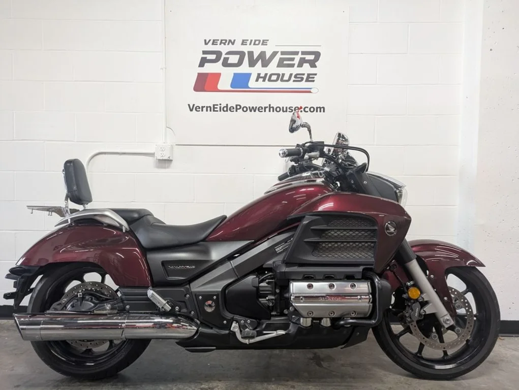 Used 2014  Honda Powersports  image 1