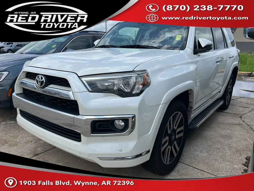 Used 2017 Blizzard Pearl Toyota Limited image 1