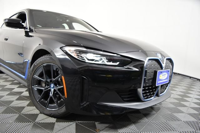 Used 2024 BMW i4 40 with VIN WBY73AW00RFT38526 for sale in Libertyville, IL