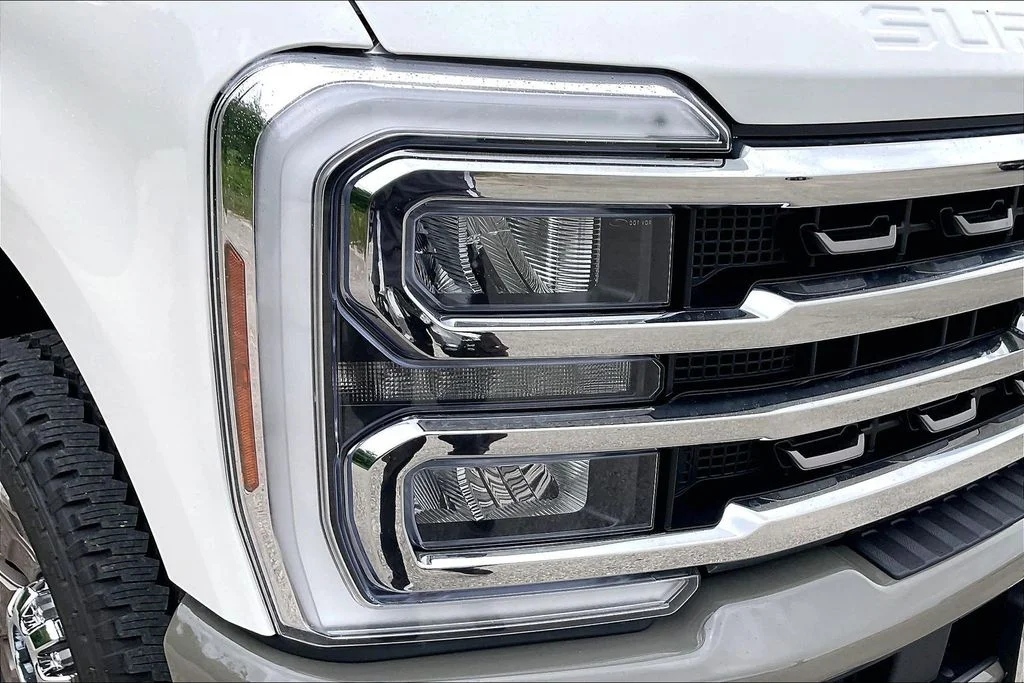 New 2026 Ford Super Duty F-250 King Ranch 4D Crew Cab