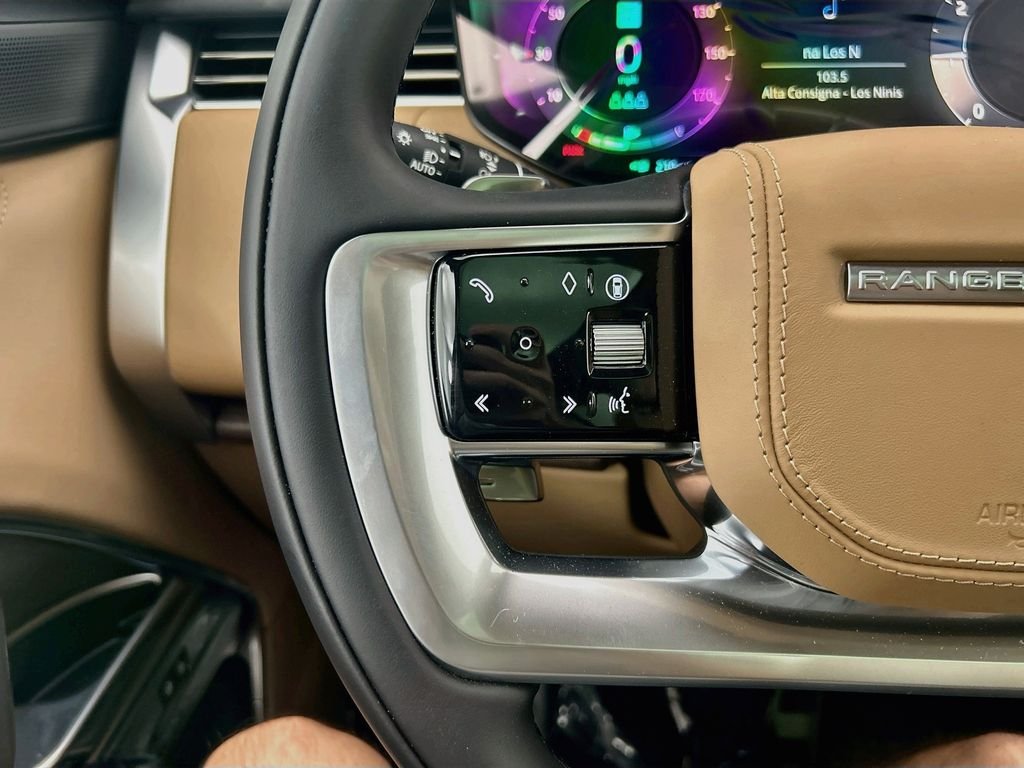 New 2026 Belgravia Green Land Rover SE image 11