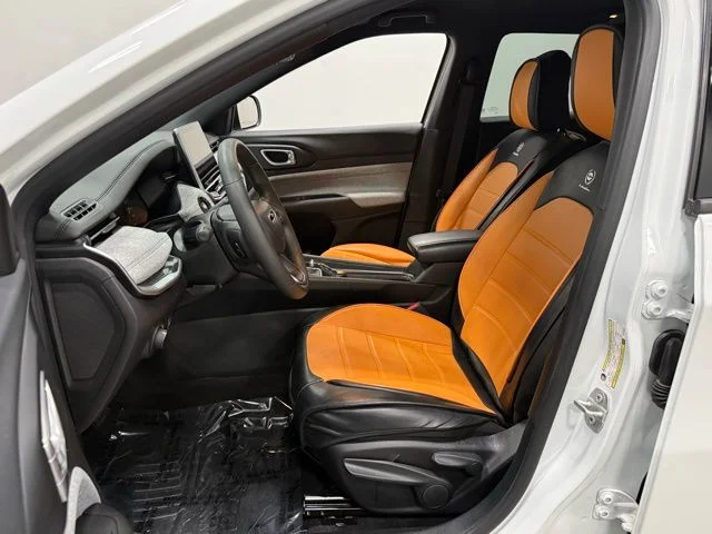 Used 2024 White Jeep Sport image 14