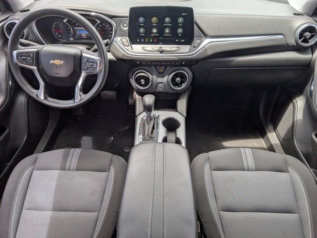 Photo 4
