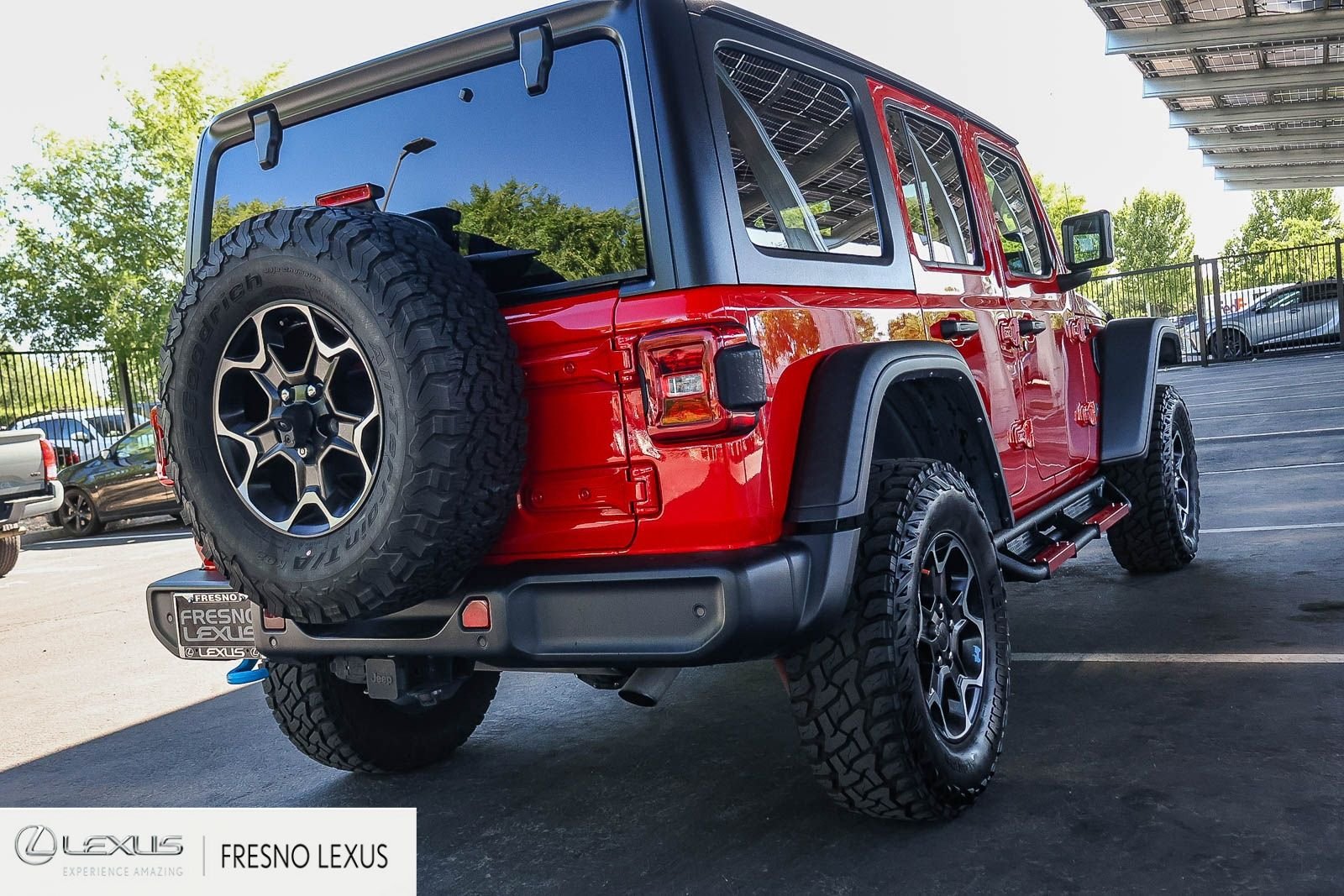 Used 2021 Red Jeep Unlimited Rubicon 4xe image 6