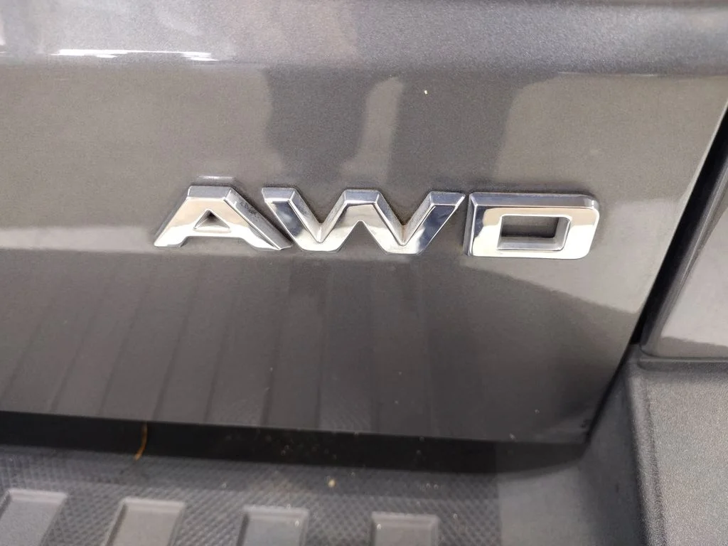 Used 2022 Gray Ford XLT image 15