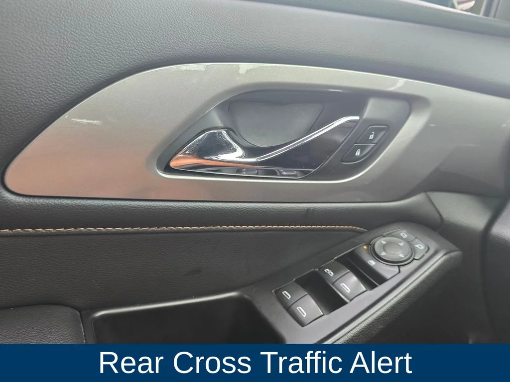Used 2019 Red Chevrolet LT image 23