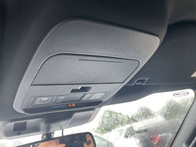 Used 2023 Silver Ford XLT image 33