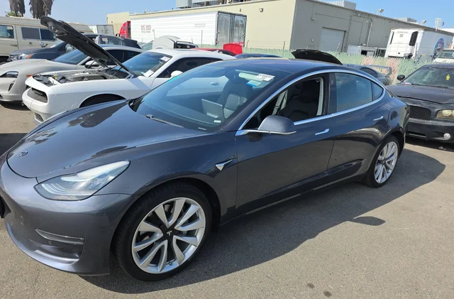 2018 Tesla Model 3 Mid Range
