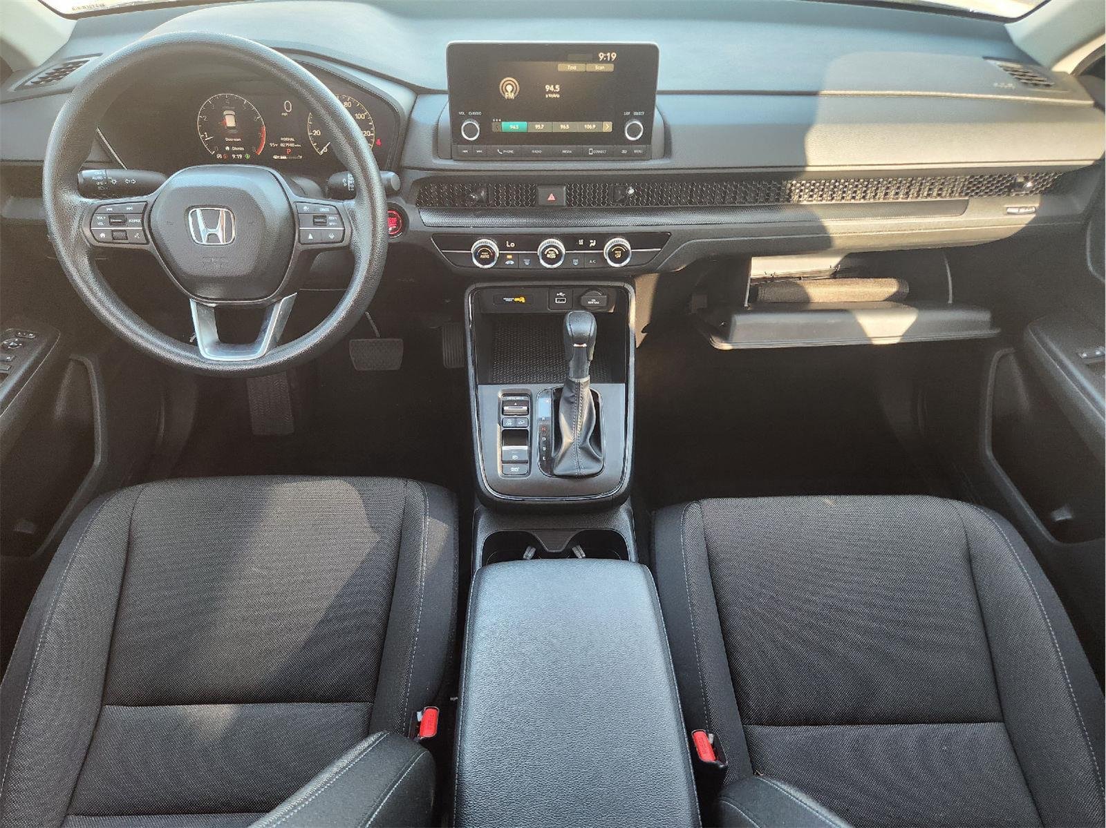 Certified Used 2024 Lunar Silver Metallic Honda LX image 27