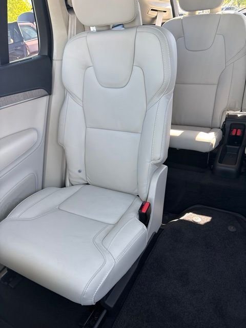 Used 2024 White Volvo Ultimate image 24