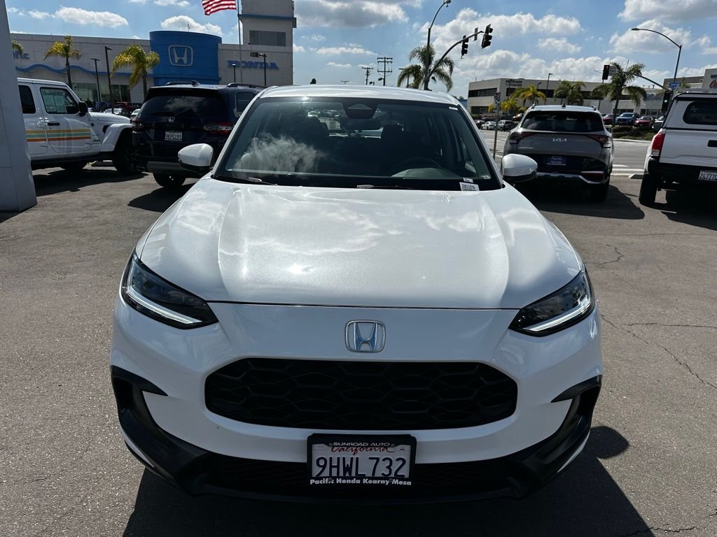 Used 2024  Honda LX image 3