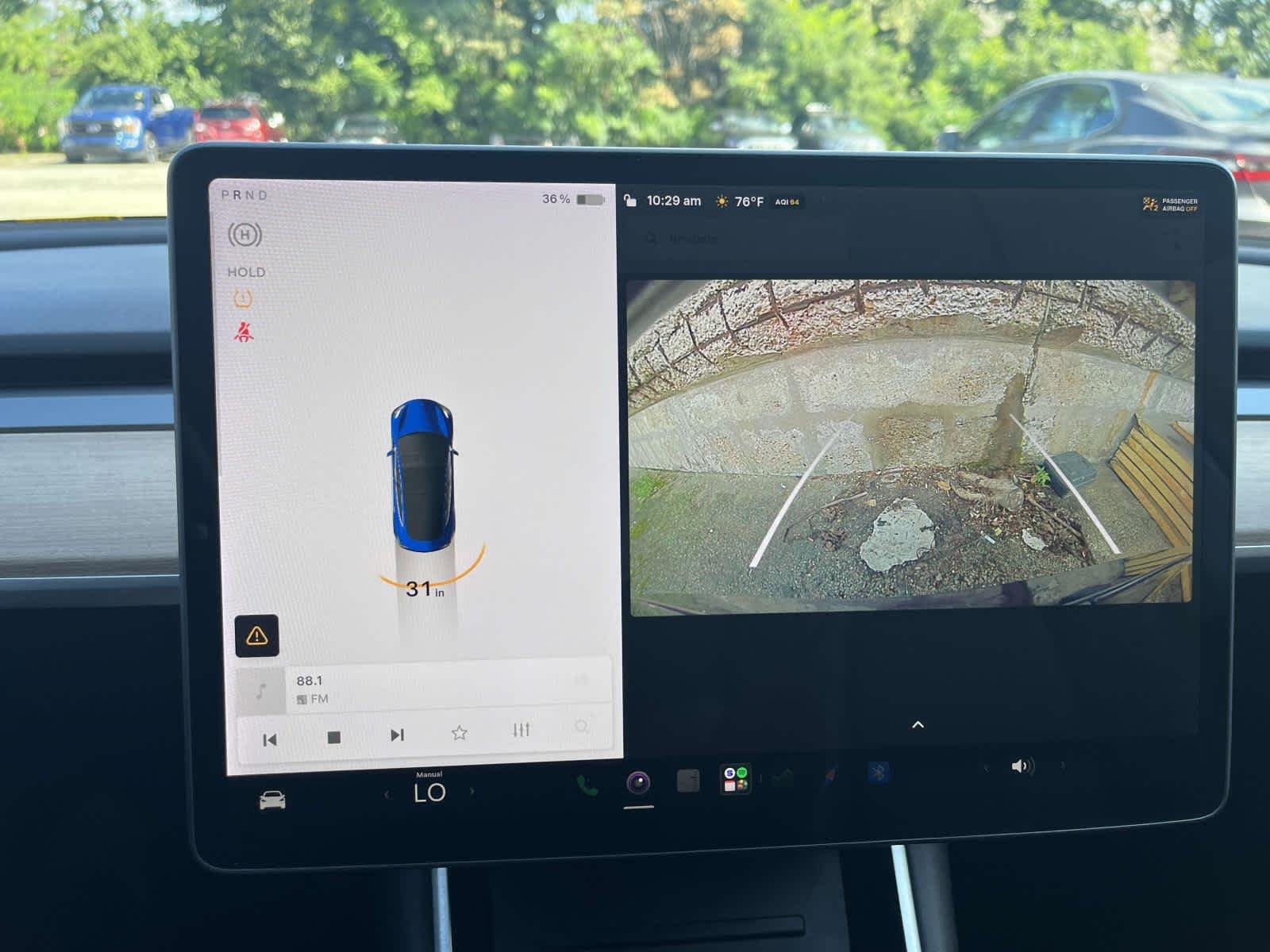 Used 2018 Deep Blue Metallic Tesla Long Range Battery image 29