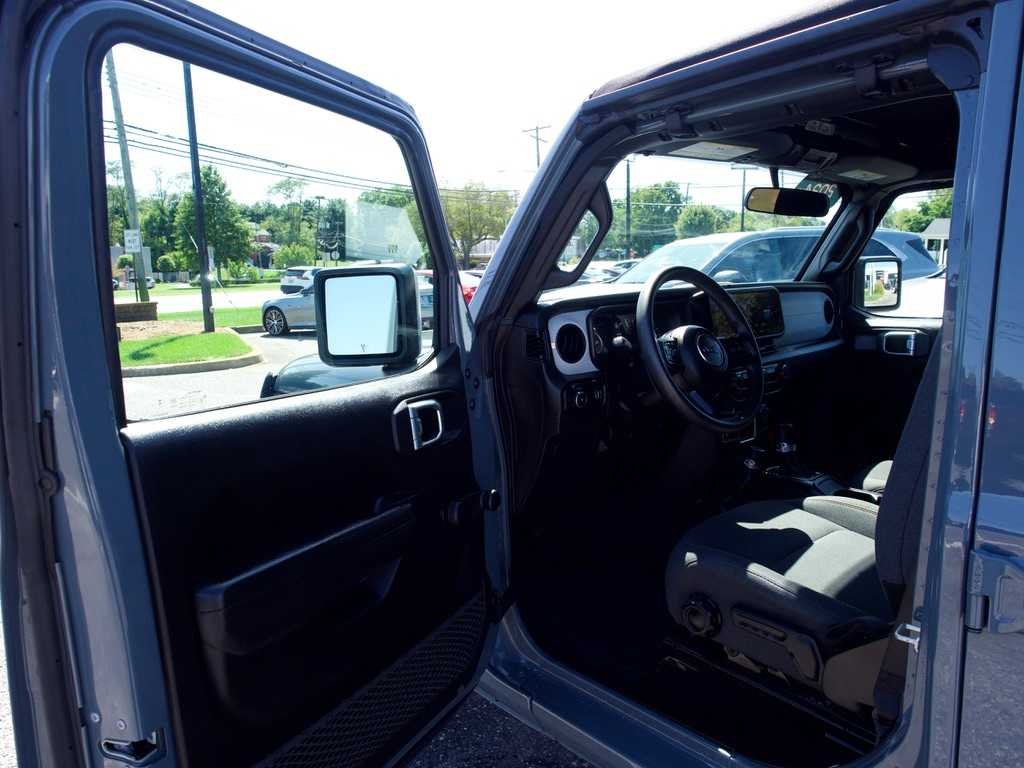 2024 Jeep Wrangler 4-Door Sport - Photo 13