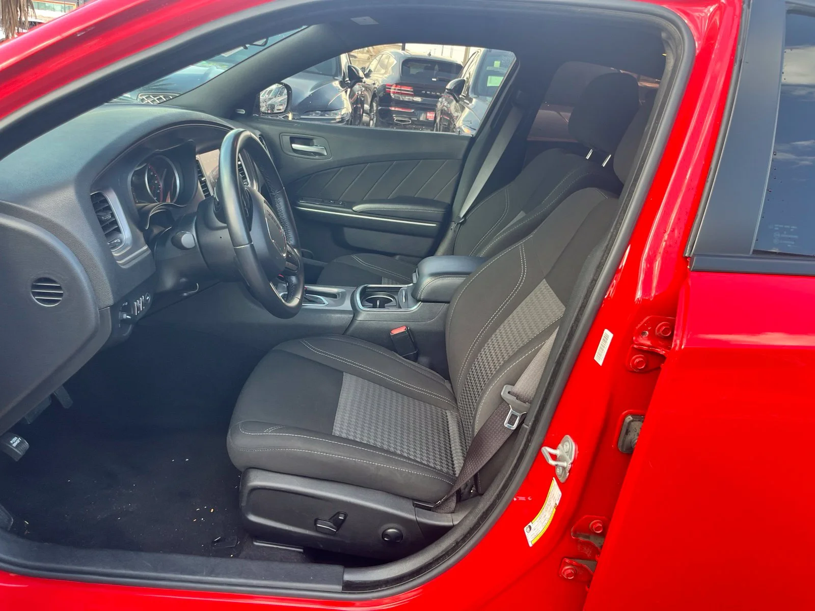 Used 2023 Red Dodge SXT image 9