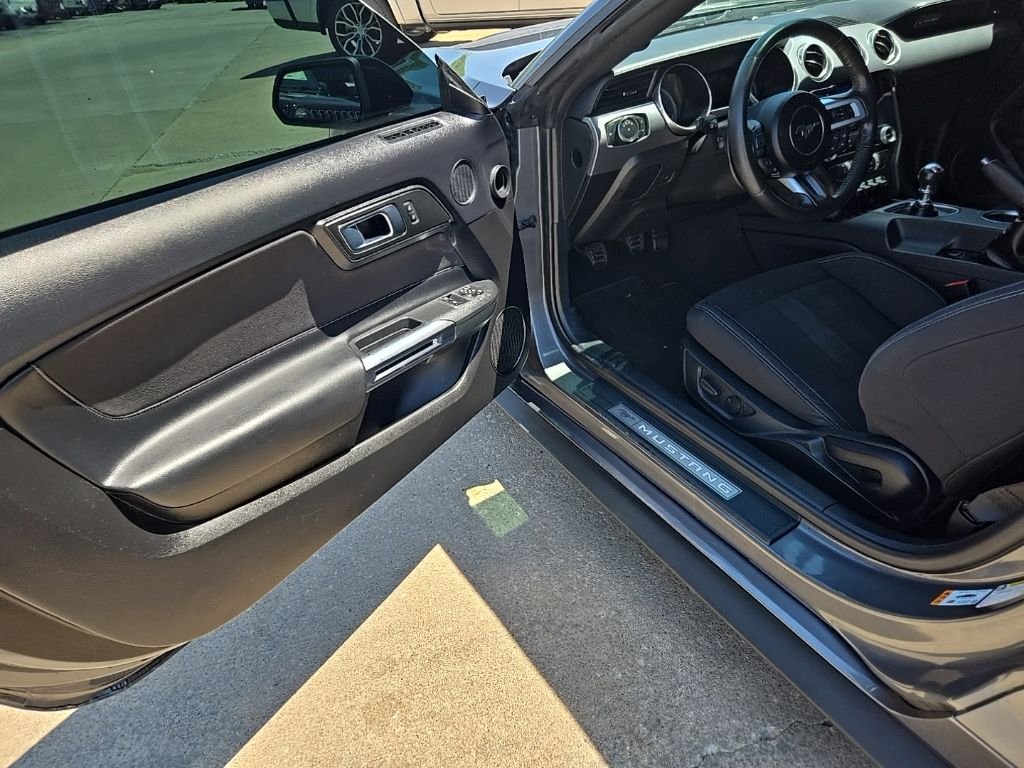Used 2022 Gray Ford GT image 80