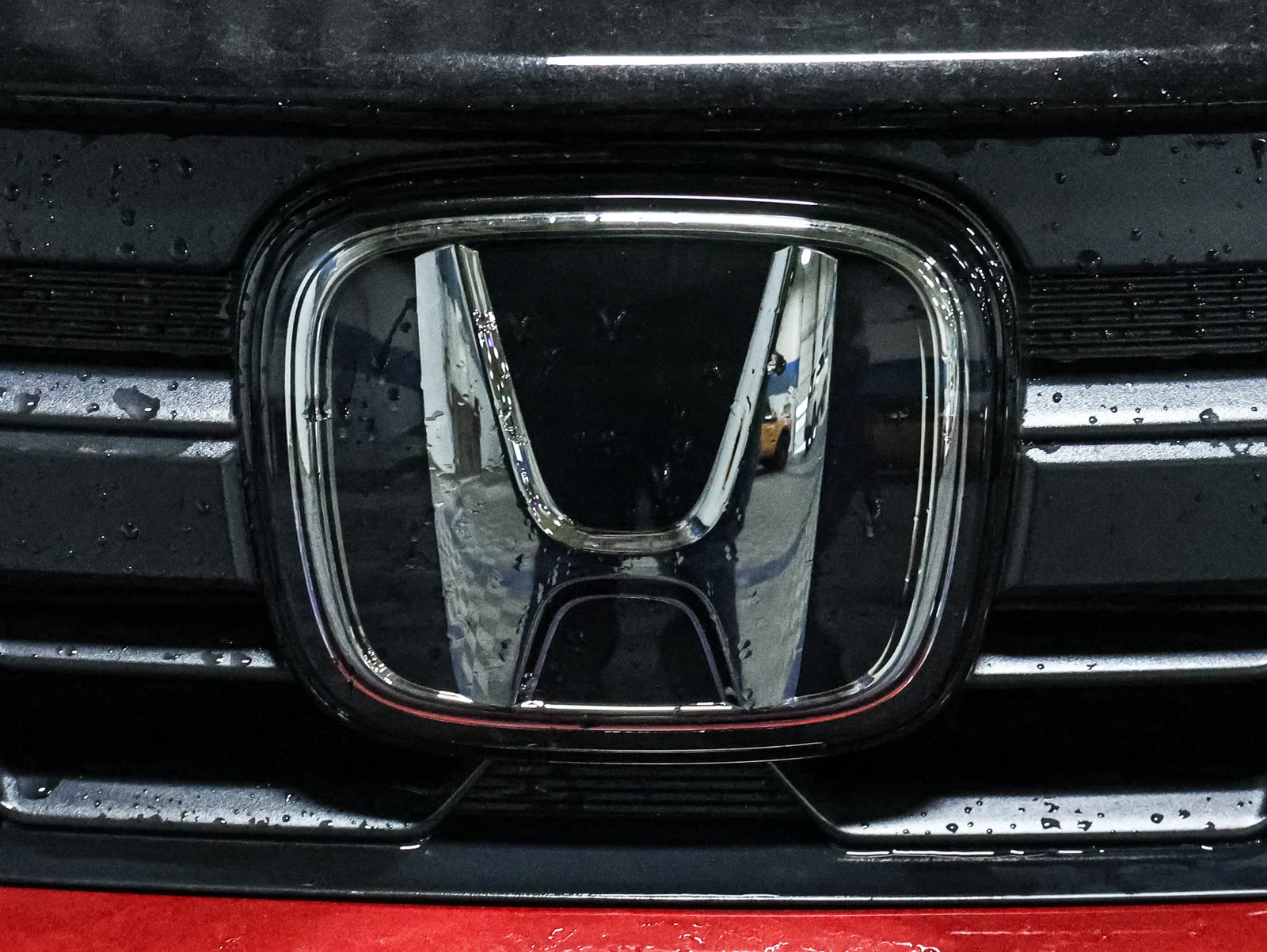 New 2027 Radiant Red Metallic II Honda EX-L image 13