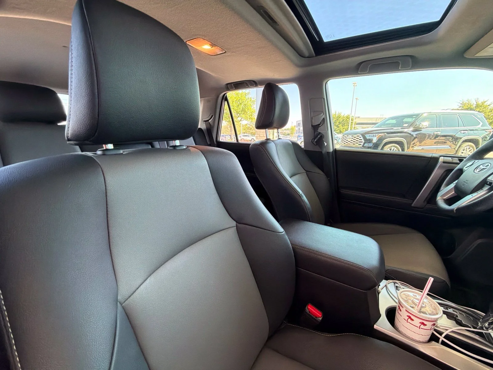 Used 2023 Silver Toyota SR5 Premium image 27