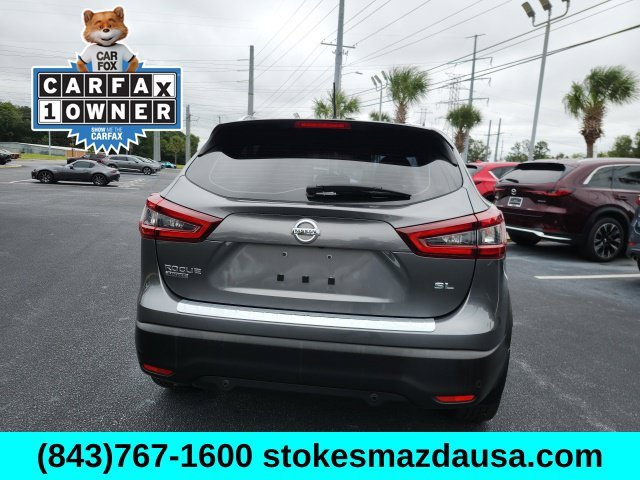 Used 2020 Gray Nissan SL image 9