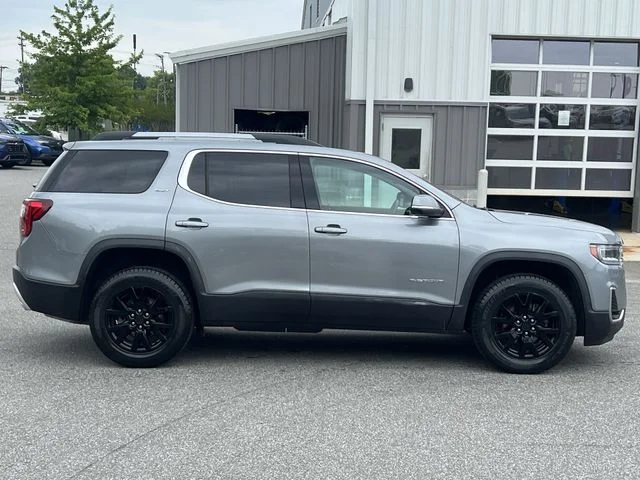 Used 2023 Silver GMC SLT image 14