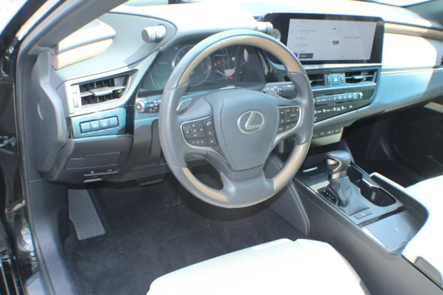 Used 2024 Obsidian Lexus ES 350 Ultra Luxury image 8